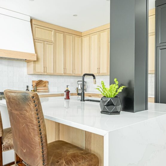DYNASTY KITCHEN - Marble kitchen countertop